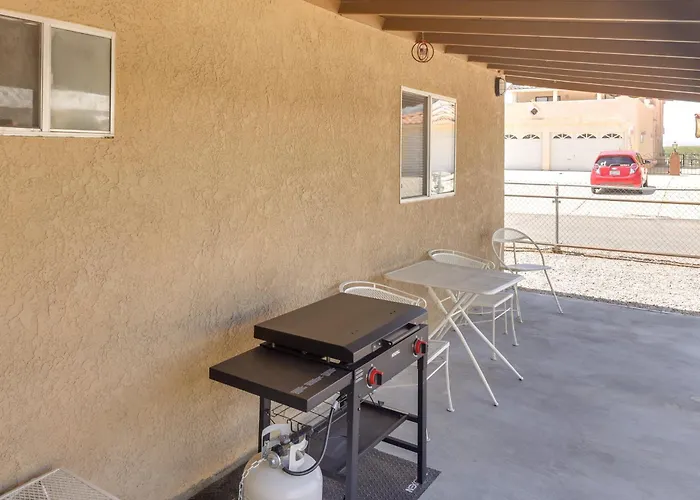 Dog-Friendly Bullhead City Home - Walk To River!